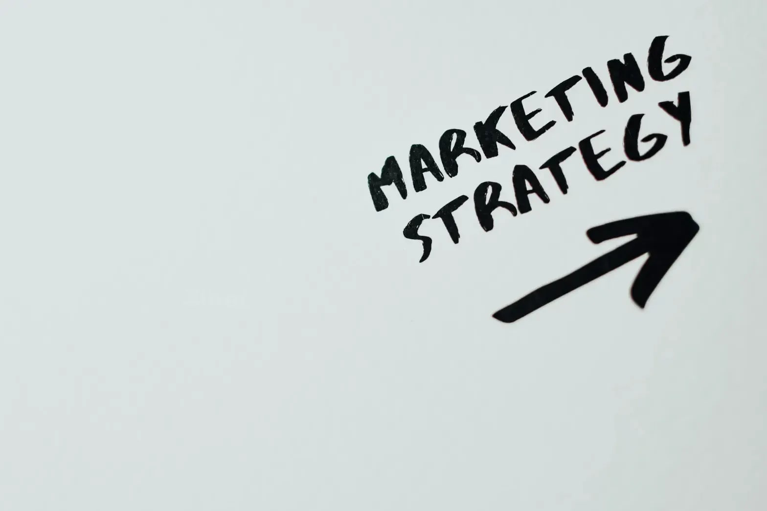 Stratégie marketing multicanale à Paris pour vos campagnes locales
